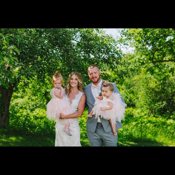 Meet your Posher, Ashley - Picture 1 of 1